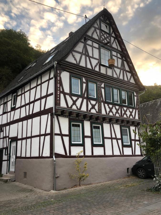 Schoene Ferienwohnung Burgruine Fachwerkhaus Bacharach Exterior photo
