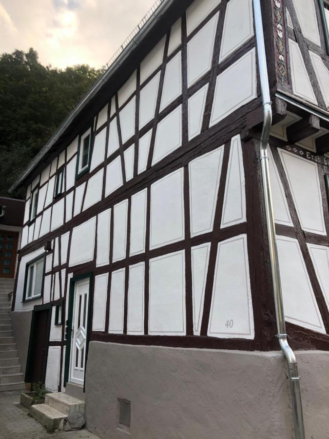Schoene Ferienwohnung Burgruine Fachwerkhaus Bacharach Exterior photo